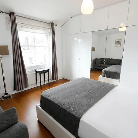 Regents Canal Apartments London Exterior photo